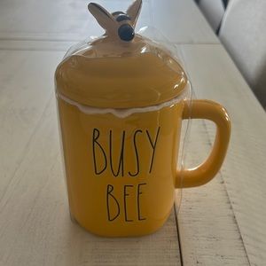 Rae Dunn - BUSY BEE topper mug